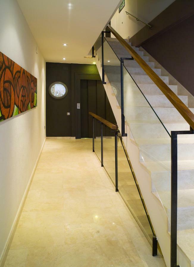 Hotel Calabria La Garriga Buitenkant foto